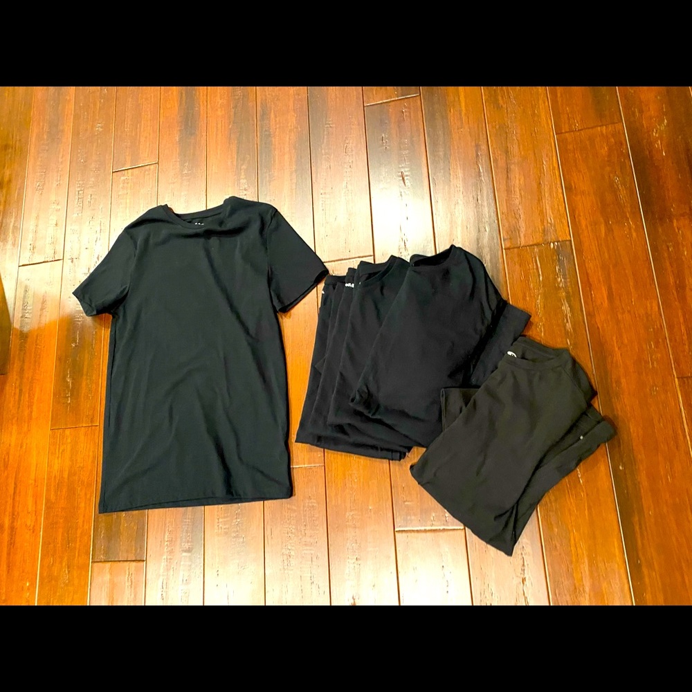 Goodfellow & Co 7x t-shirts size S